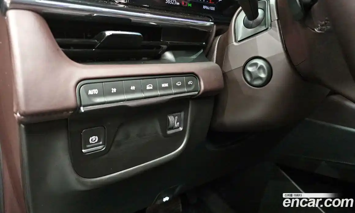 Cadillac Escalade 2023 6.2 гидро, фото 27