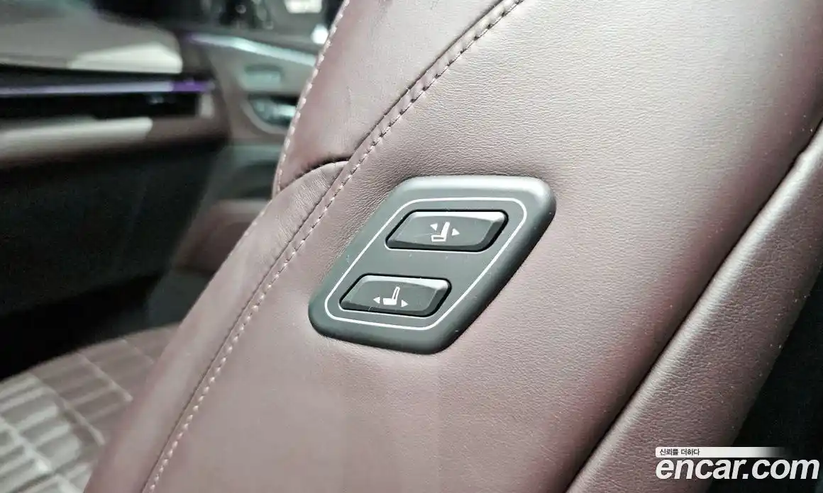 Cadillac Escalade 2023 6.2 гидро, фото 30