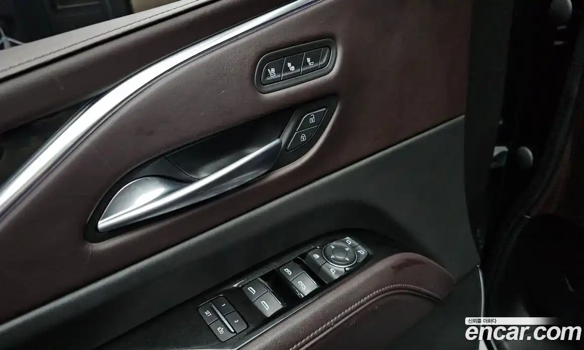 Cadillac Escalade 2023 6.2 гидро, фото 34