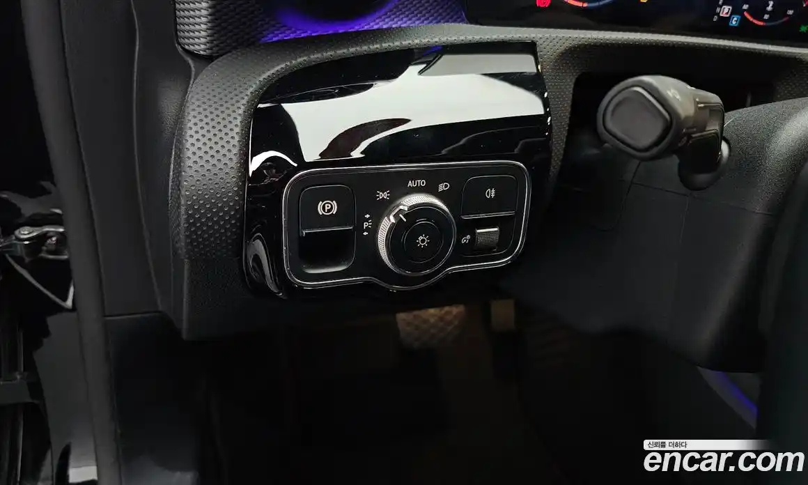 Mercedes-Benz A-Class 2021 2.0 гидро в Москве № 220258, фото 16