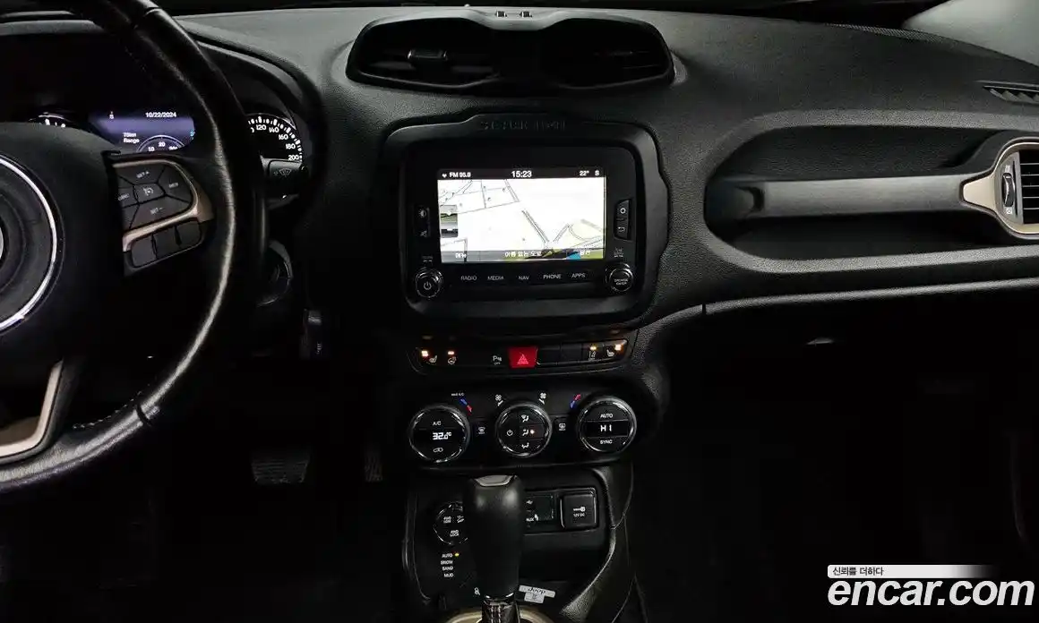 Jeep Renegade 2017 2.0 гидро в Москве, фото 14