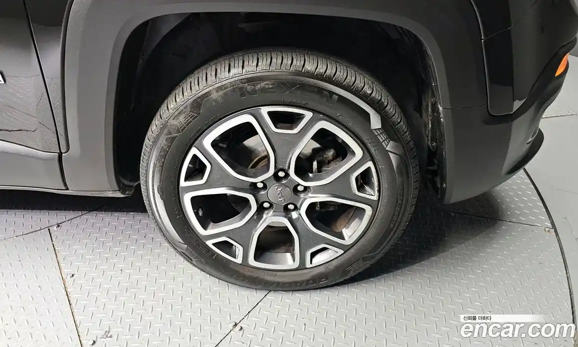 Jeep Renegade 2017 2.0 гидро в Москве, фото 5
