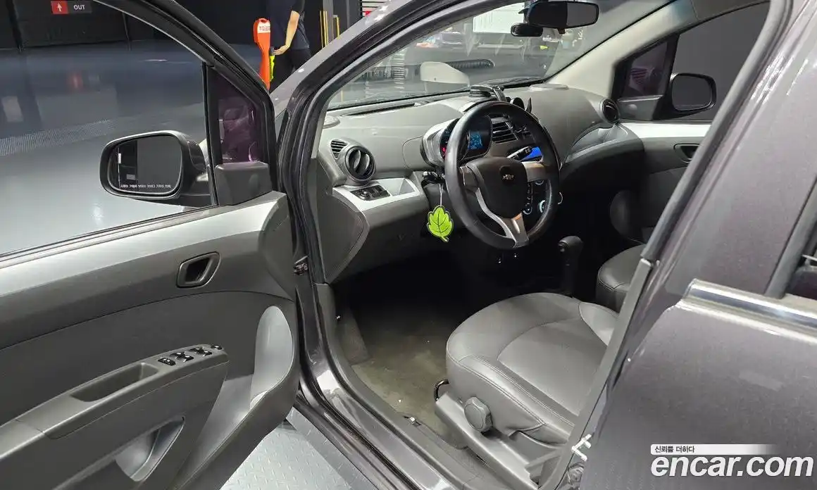 Chevrolet Spark 2013 1.0 гидро в Москве № 39067, фото 11