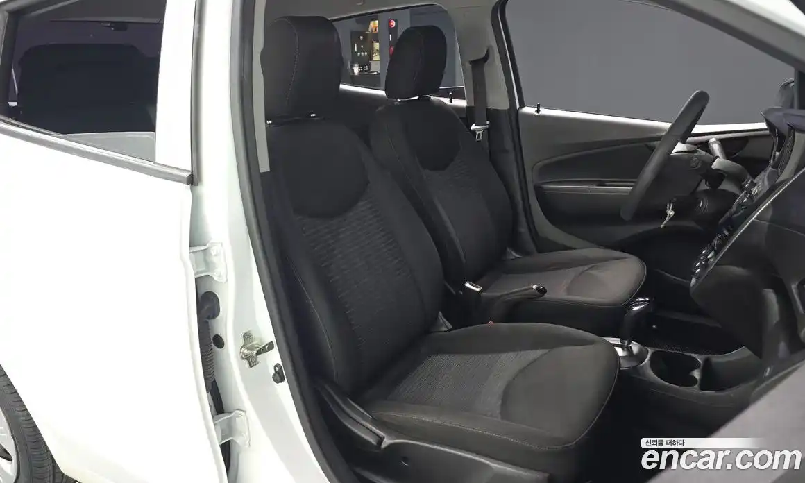 Chevrolet Spark 2016 1.0 гидро в Москве № 41209, фото 10