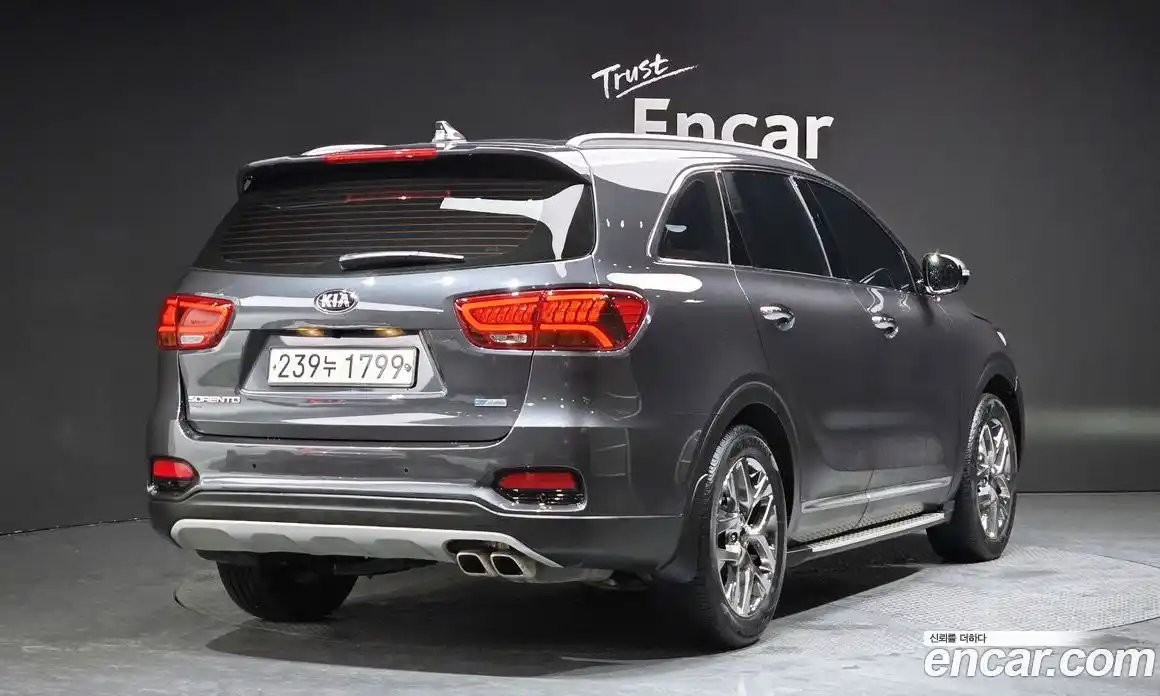 Kia Sorento 2019 2.2 гидро в Москве № 121905, фото 2