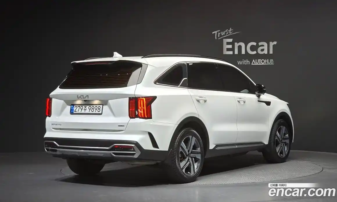 Kia Sorento 2022 1.6 гидро в Москве № 132300, фото 2