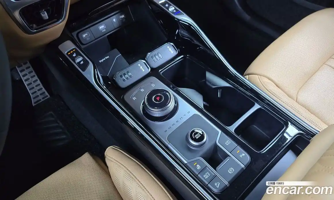 Kia Sorento 2022 1.6 гидро в Москве № 132300, фото 9
