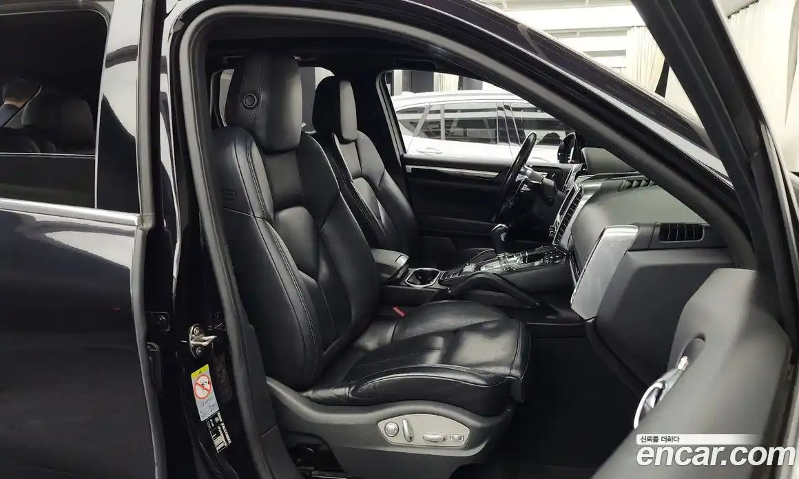 Porsche Cayenne 2015 3.0 гидро в Москве № 165698, фото 11