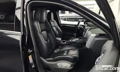 Porsche Cayenne 2015 3.0 гидро в Москве № 165698, миниатюра 11