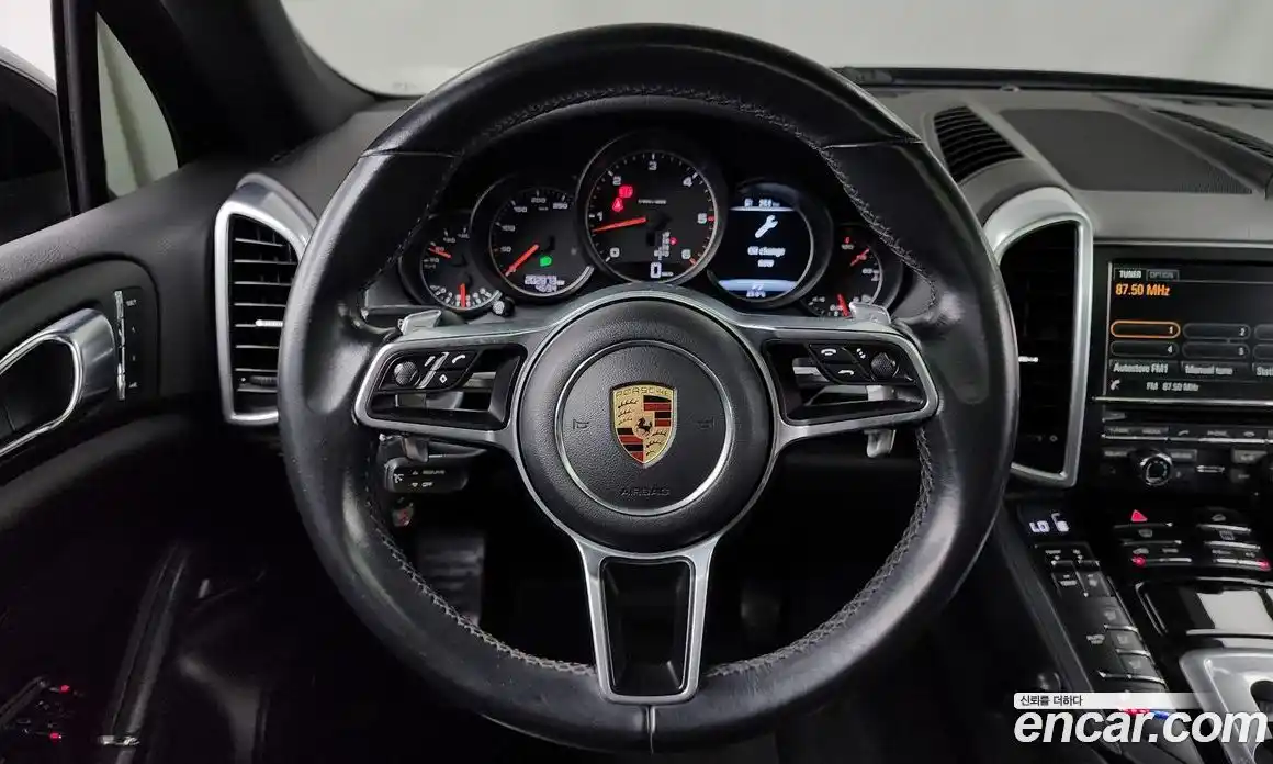 Porsche Cayenne 2015 3.0 гидро в Москве № 165698, фото 13