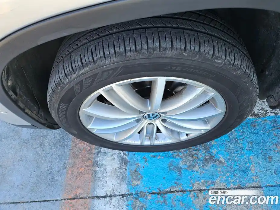 Volkswagen Tiguan 2016 2.0 гидро в Москве № 169316, фото 5