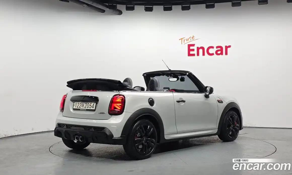 Mini Cooper Convertible 2022 2.0 гидро в Москве № 177037, фото 2