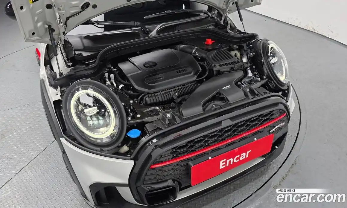 Mini Cooper Convertible 2022 2.0 гидро в Москве № 177037, фото 6