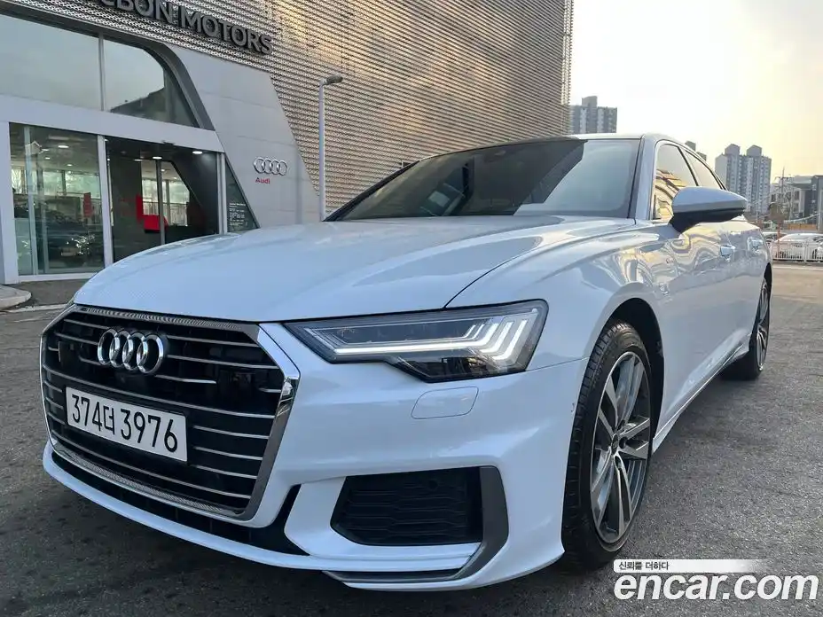 Audi A6 2023 2.0 гидро в Москве № 190239, фото 1