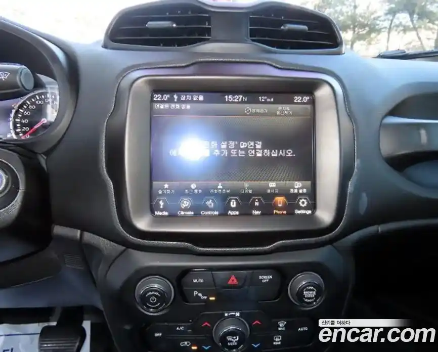 Jeep Renegade 2022 1.3 гидро в Москве, фото 15