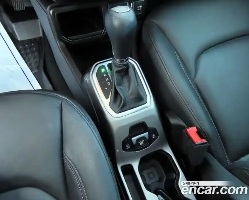 Jeep Renegade 2022 1.3 гидро в Москве, фото 8