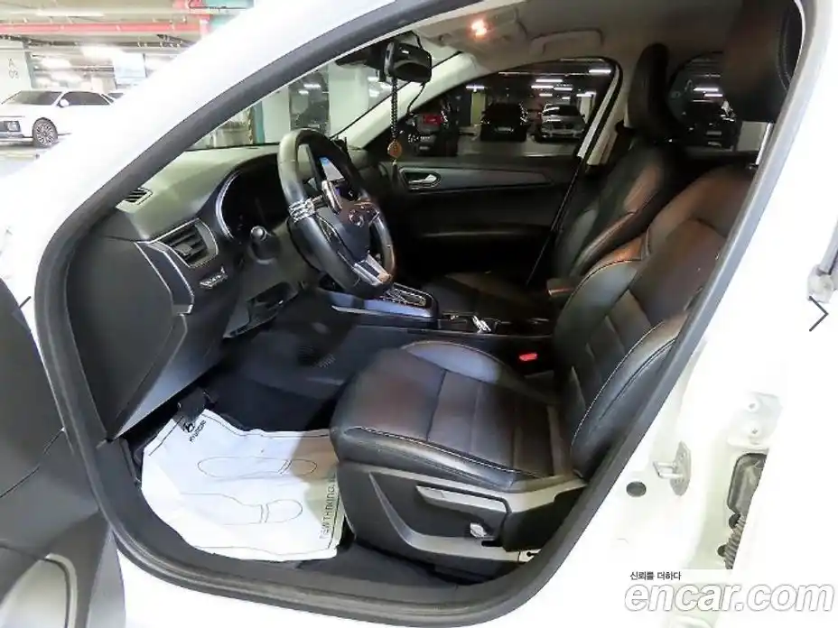 Renault XM3 2020 1.6 гидро в Москве № 2056091, фото 6