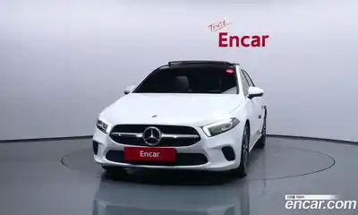 Mercedes-Benz A-Class 2020 1.9 гидро в Москве № 2123050, миниатюра 3