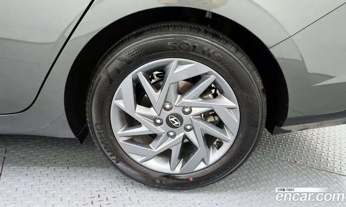 Hyundai Avante 2024 1.6 гидро в Москве № 2123234, фото 7