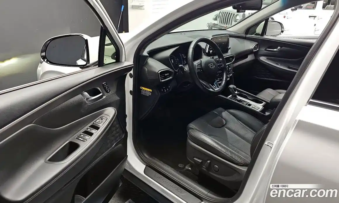 Hyundai Santa Fe 2020 2.0 гидро в Москве № 2123261, фото 13