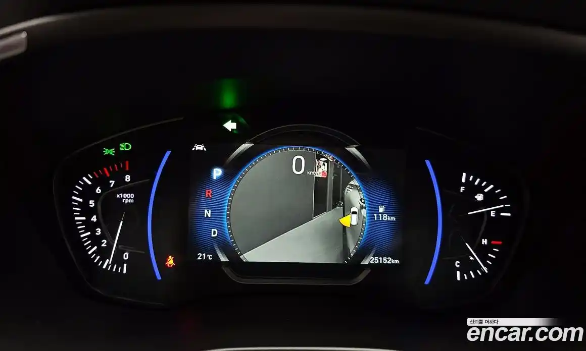 Hyundai Santa Fe 2020 2.0 гидро в Москве № 2123261, фото 22