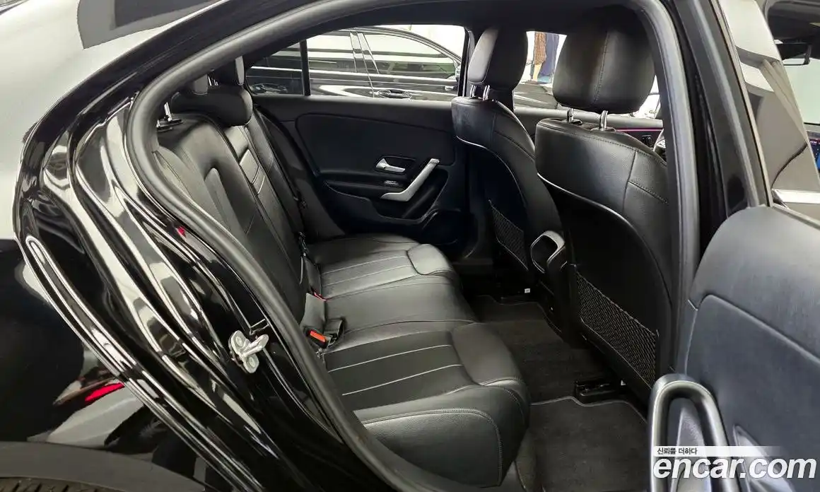Mercedes-Benz A-Class 2024 2.0 гидро в Москве, фото 18