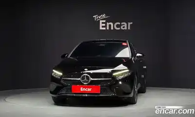 Mercedes-Benz A-Class 2024 2.0 гидро в Москве, миниатюра 3