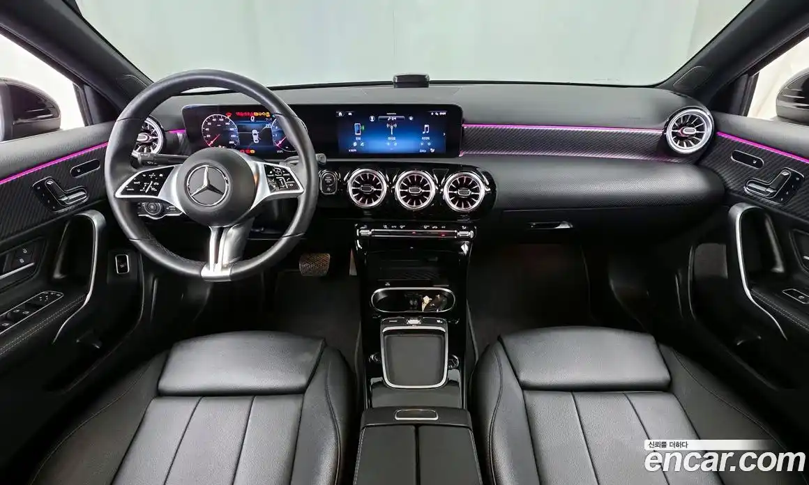 Mercedes-Benz A-Class 2024 2.0 гидро в Москве, фото 10