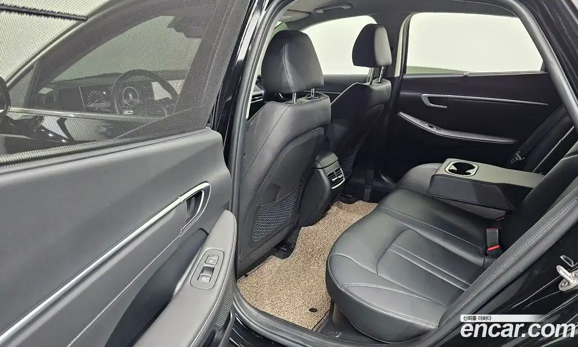 Hyundai Sonata 2023 2.0 гидро в Москве, фото 16