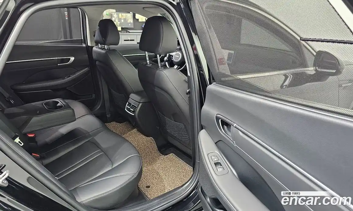 Hyundai Sonata 2023 2.0 гидро в Москве, фото 17