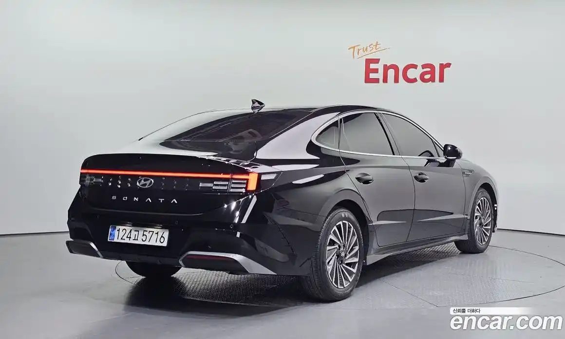 Hyundai Sonata 2023 2.0 гидро в Москве, фото 2
