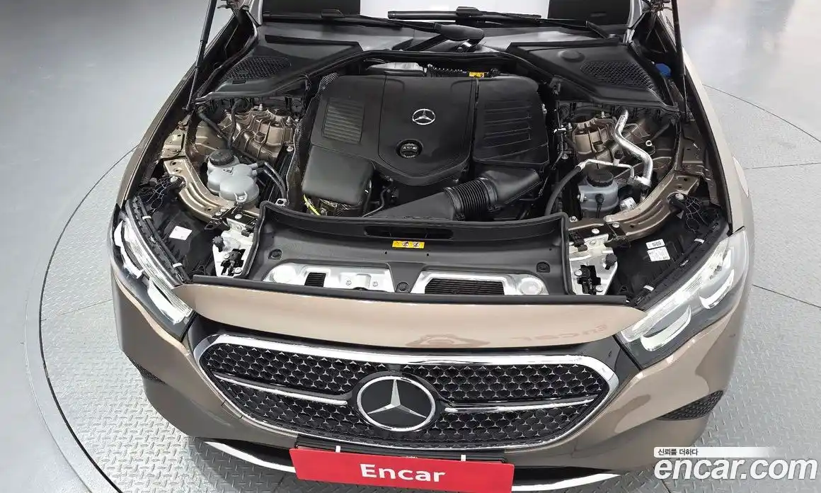Mercedes-Benz E-Class 2024 2.0 гидро в Москве, фото 6