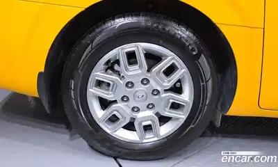 Hyundai Staria 2023 3.5 гидро в Москве № 2123588, миниатюра 7