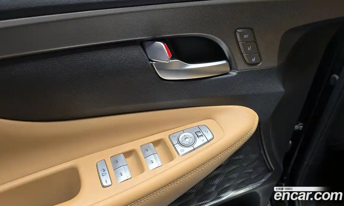 Hyundai Santa Fe 2023 2.5 гидро в Москве № 2123632, фото 19