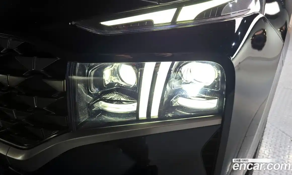 Hyundai Santa Fe 2023 2.5 гидро в Москве № 2123632, фото 8
