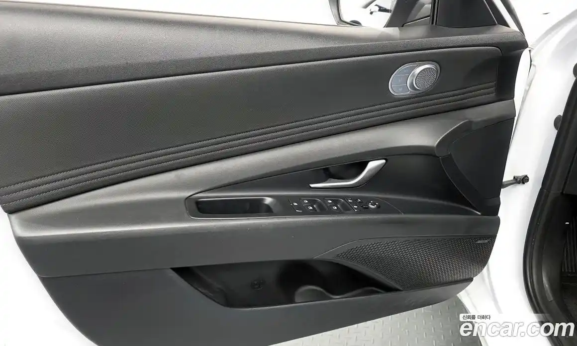Hyundai Avante 2021 1.6 гидро в Москве, фото 13