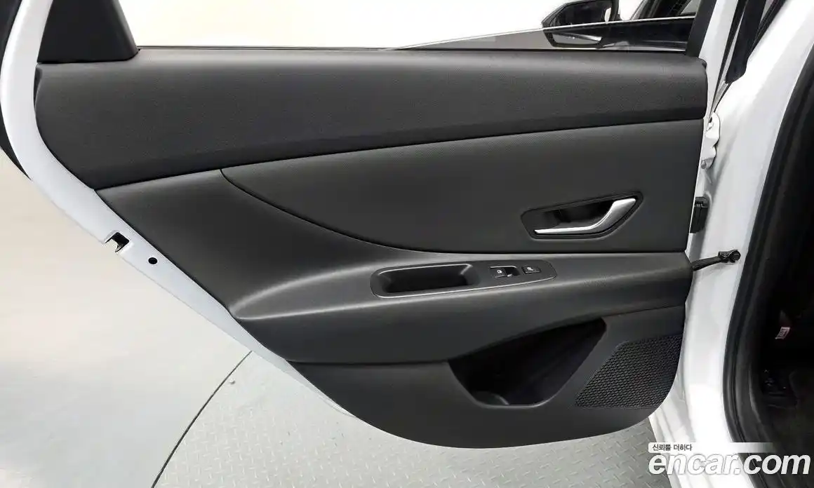 Hyundai Avante 2021 1.6 гидро в Москве, фото 14