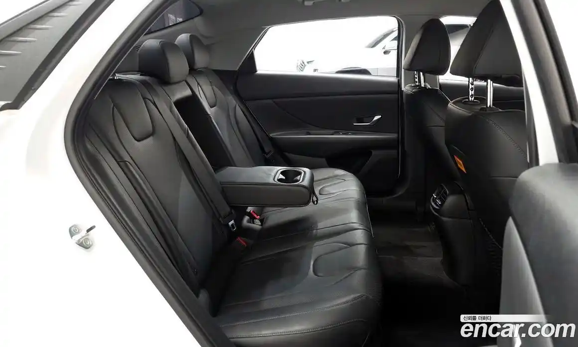 Hyundai Avante 2021 1.6 гидро в Москве, фото 16