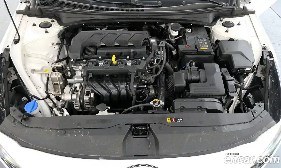 Hyundai Avante 2021 1.6 гидро в Москве, фото 5