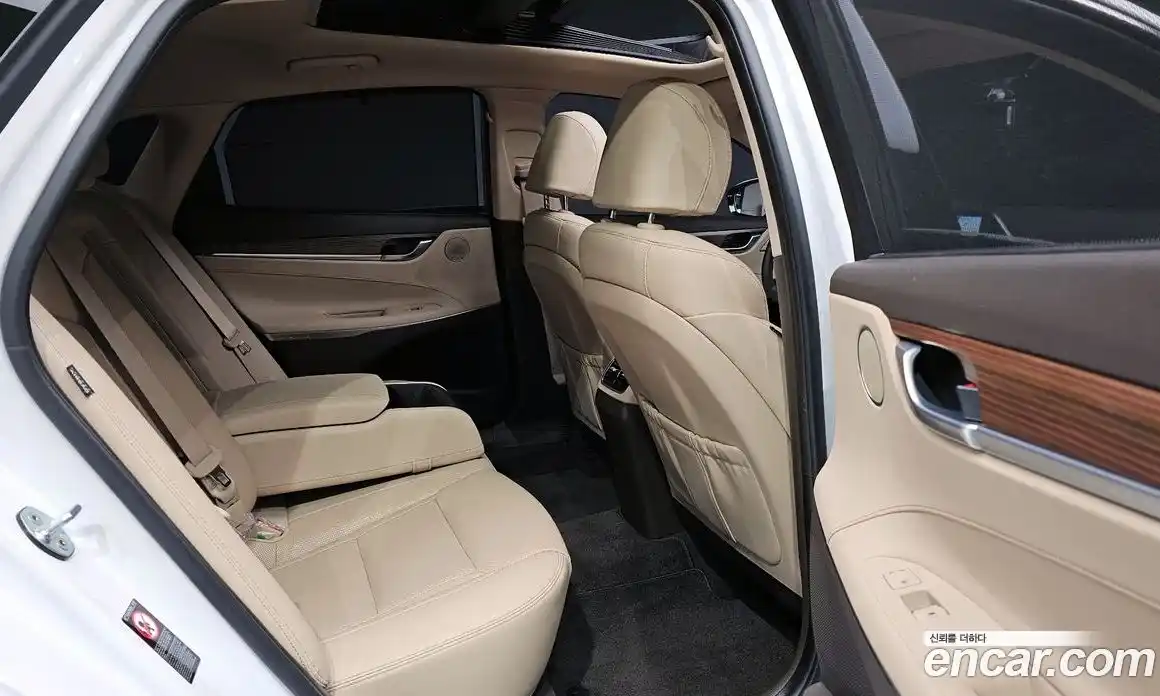 Hyundai Grandeur 2018 2.4 гидро в Москве № 2123805, фото 18