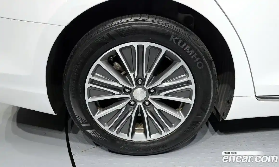 Hyundai Grandeur 2018 2.4 гидро в Москве № 2123805, фото 5