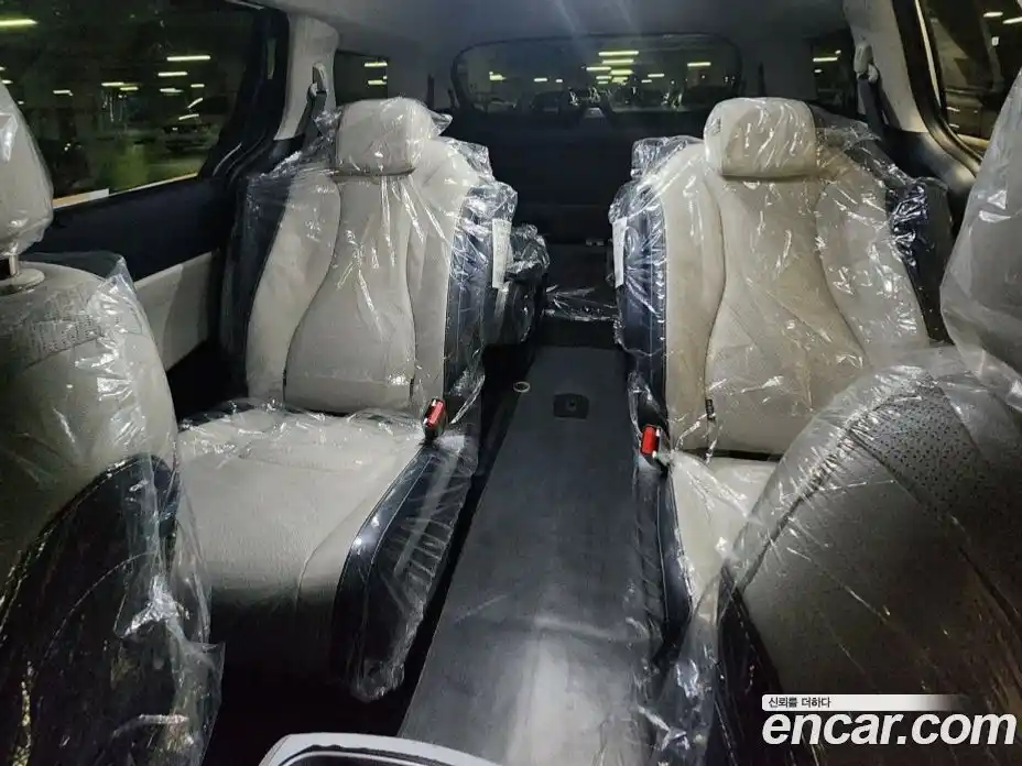 Kia Canival 2026 1.6 гидро в Москве № 2124002, фото 8