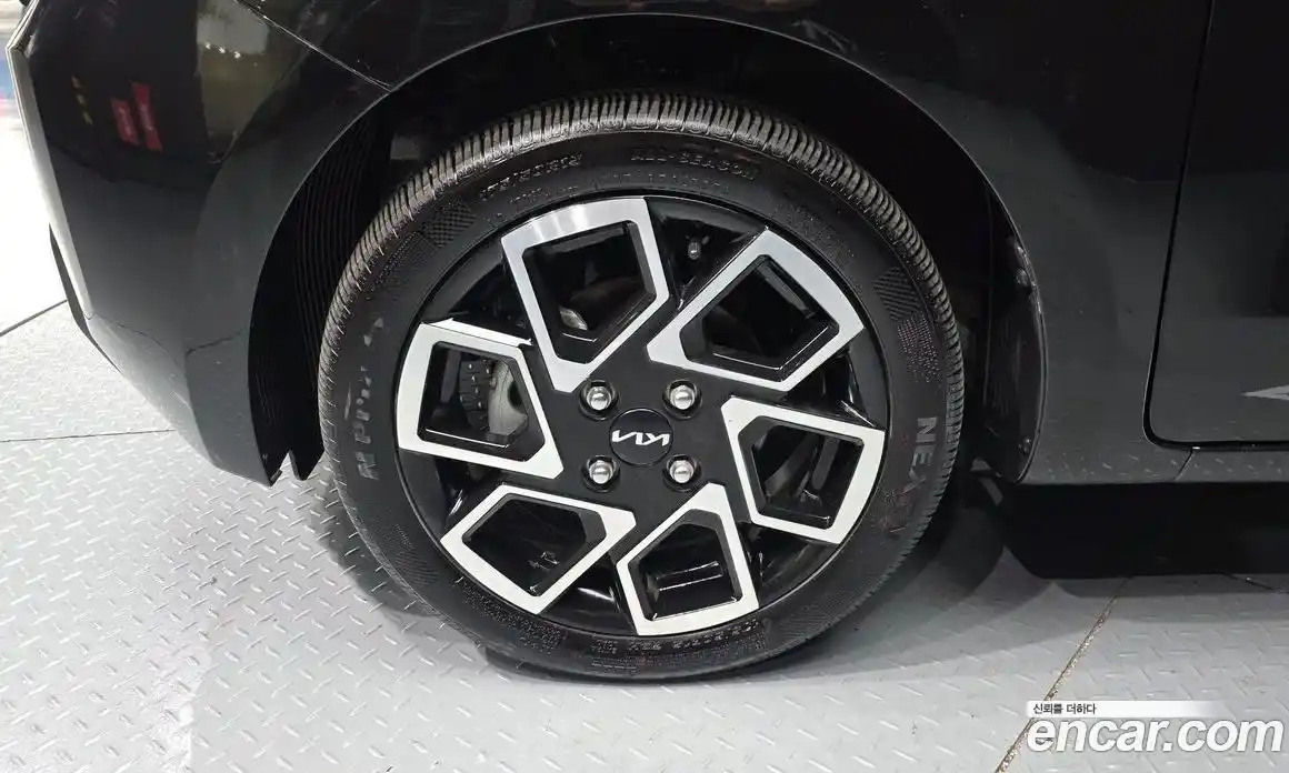 Kia Ray 2024 1.0 гидро в Москве № 2124088, фото 7