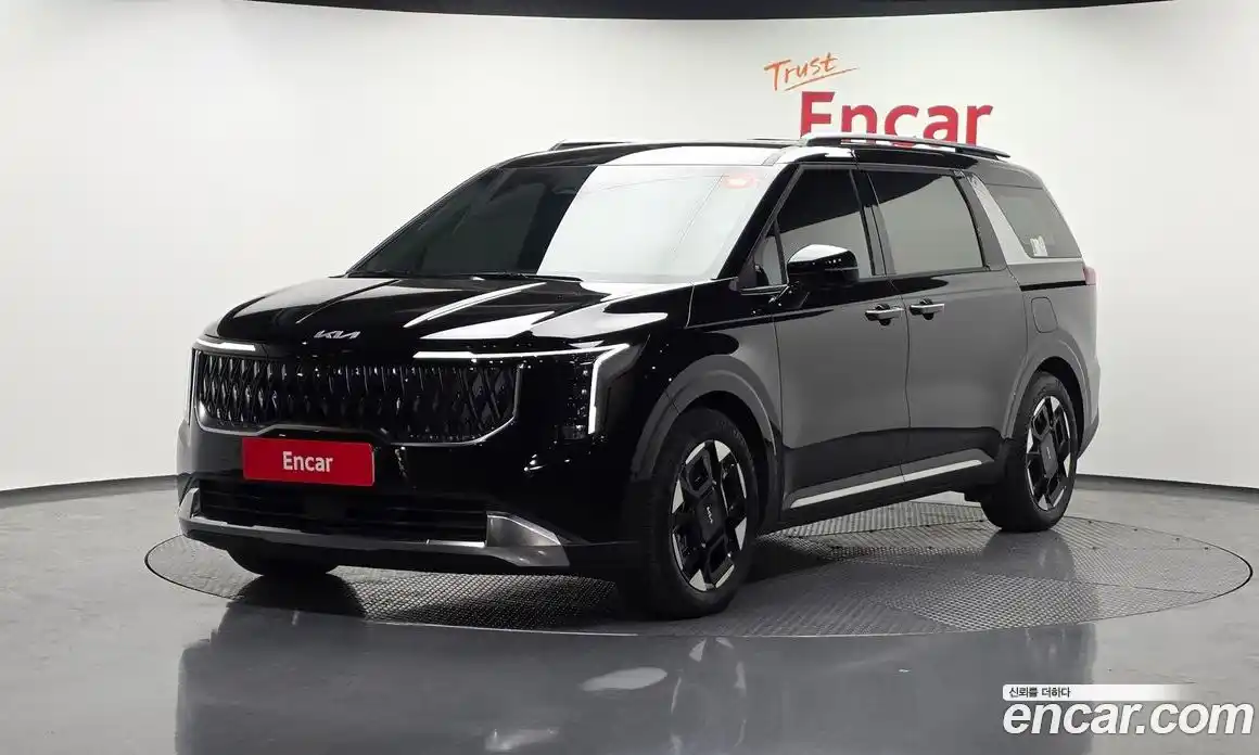 Kia Canival 2025 2.2 гидро в Москве, фото 1