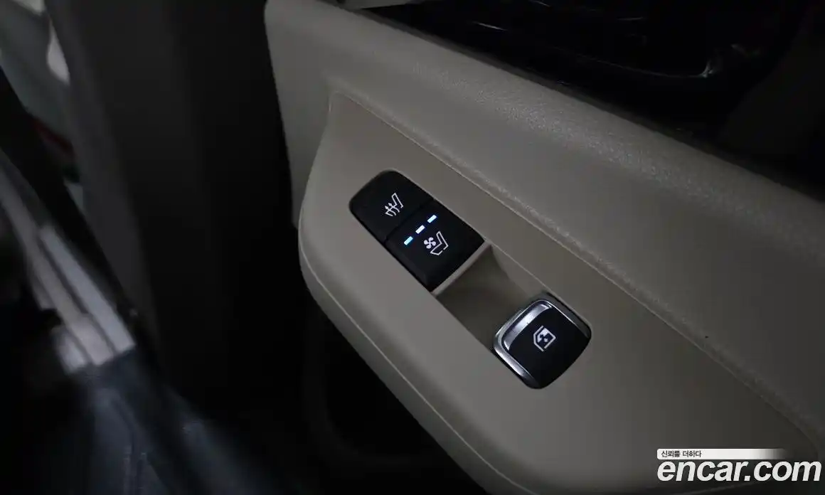 Kia Canival 2025 2.2 гидро в Москве, фото 18