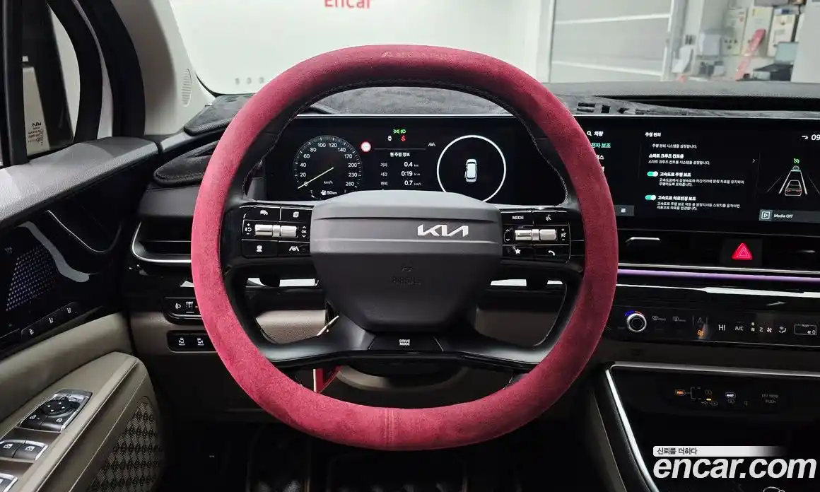 Kia Canival 2025 3.5 гидро в Москве № 2124179, фото 19