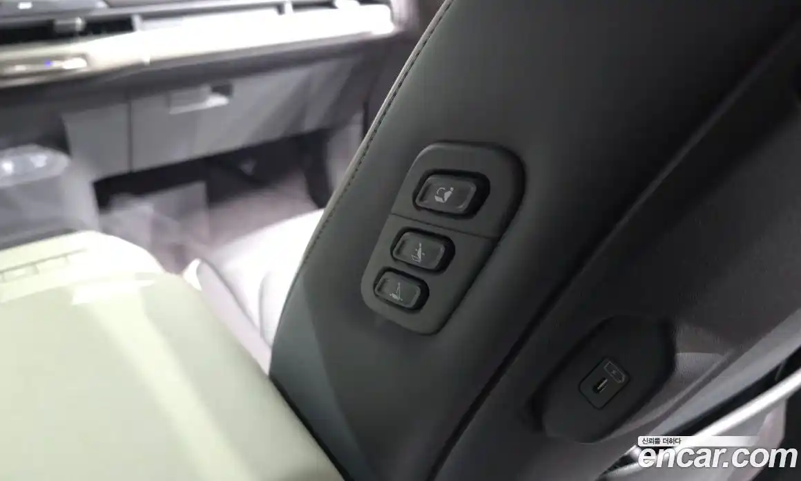 Kia EV3 2024 0.2 гидро в Москве № 2124213, фото 32