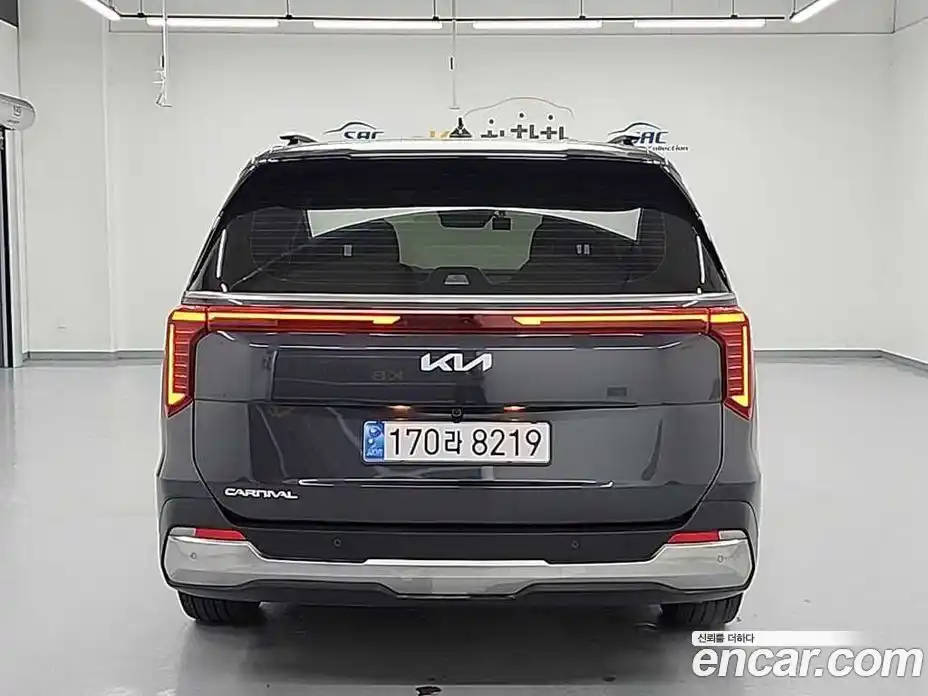 Kia Canival 2024 3.5 гидро в Москве № 2124247, фото 3