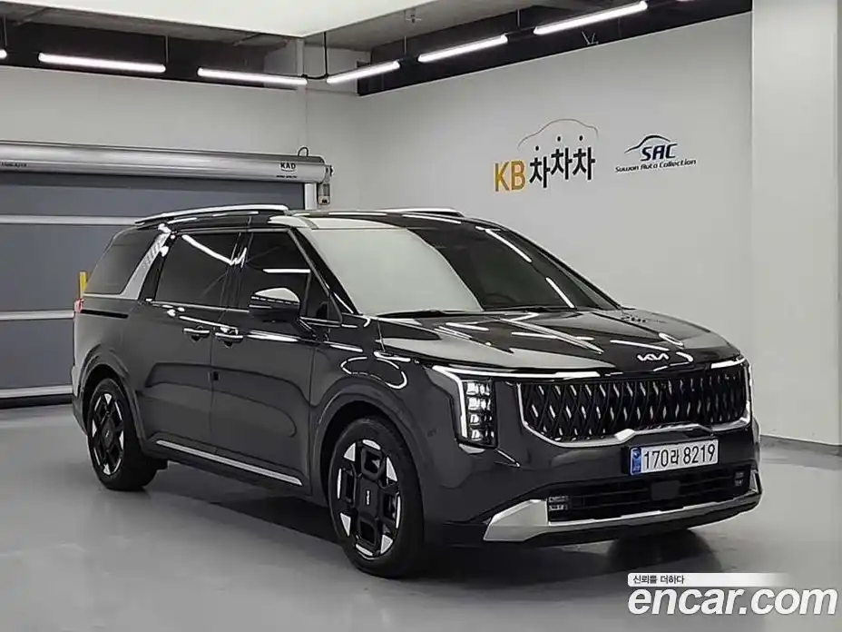 Kia Canival 2024 3.5 гидро в Москве № 2124247, фото 4