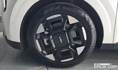 Kia Canival 2024 2.2 гидро в Москве № 2124273, миниатюра 5